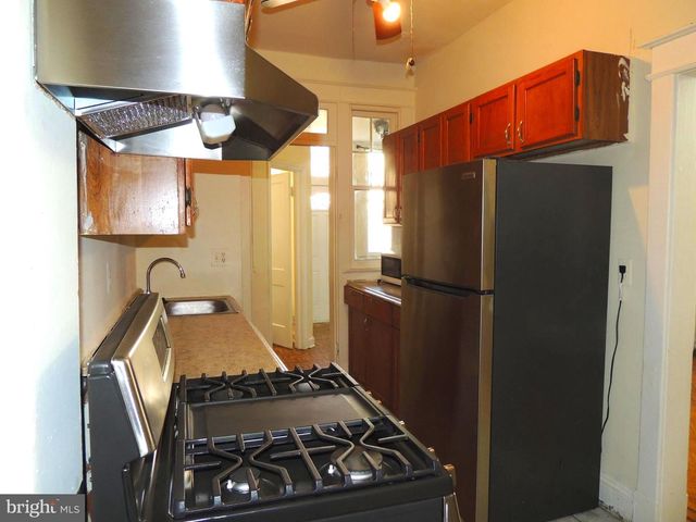 1465 GIRARD ST NW, Washington, DC 20009