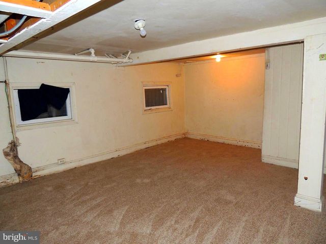 1465 GIRARD ST NW, Washington, DC 20009