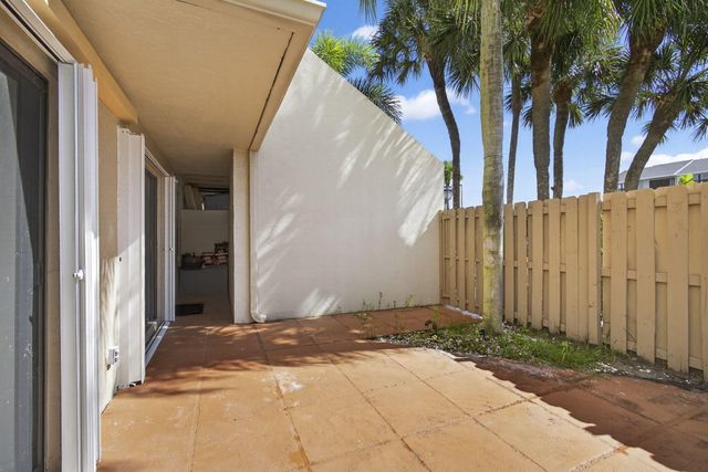 612 Executive Center Drive 3107, West Palm Beach, FL 33401