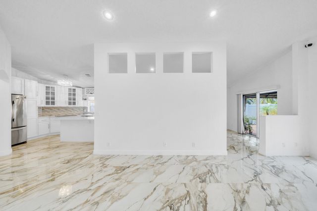 7249 Nautica Way, Lake Worth, FL 33467