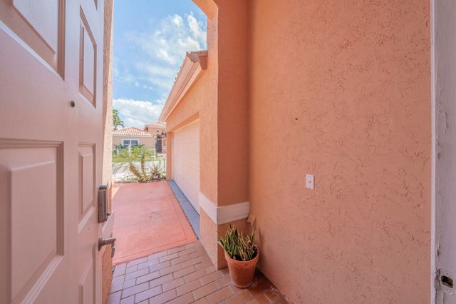 7249 Nautica Way, Lake Worth, FL 33467