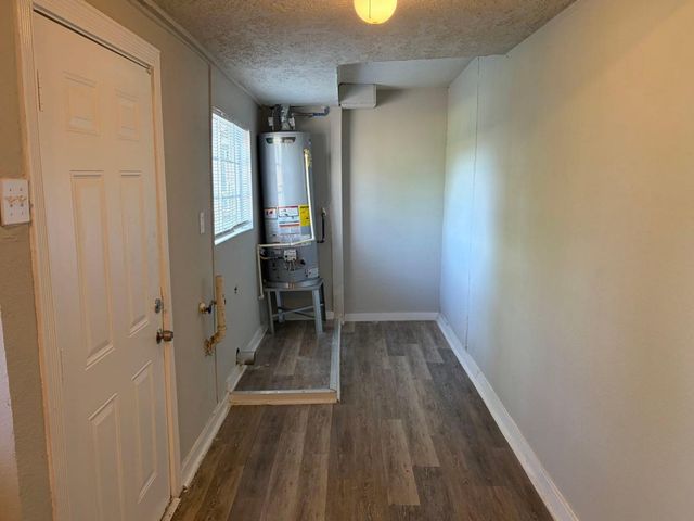 5962 Belarbor Street, Houston, TX 77033