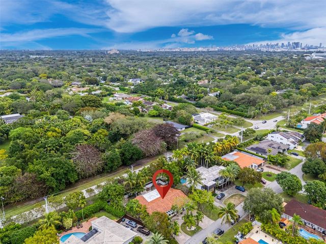 5961 SW 56th Ter, South Miami, FL 33143