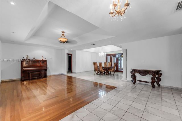 5961 SW 56th Ter, South Miami, FL 33143