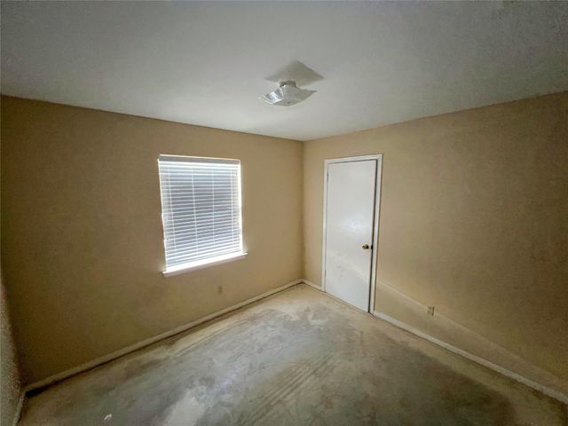 2612 Montclair Lane, Mesquite, TX 75150