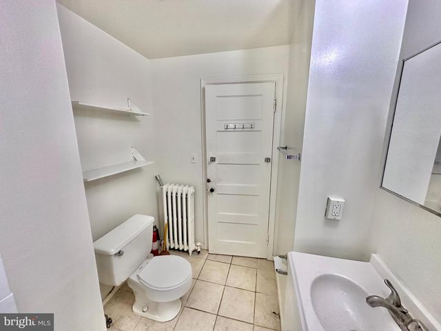 4422 GREENWICH PKWY NW, Washington, DC 20007