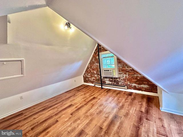 4422 GREENWICH PKWY NW, Washington, DC 20007