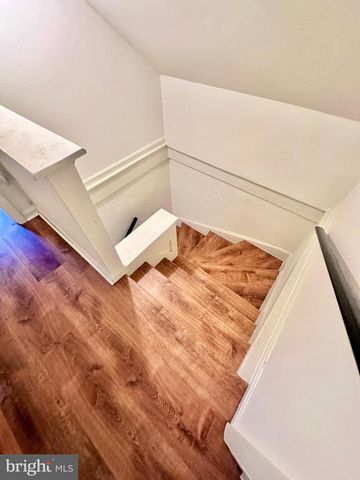 4422 GREENWICH PKWY NW, Washington, DC 20007