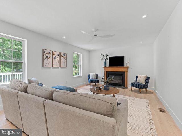 65 STEPHANIE DR, Franklinville, NJ 08322