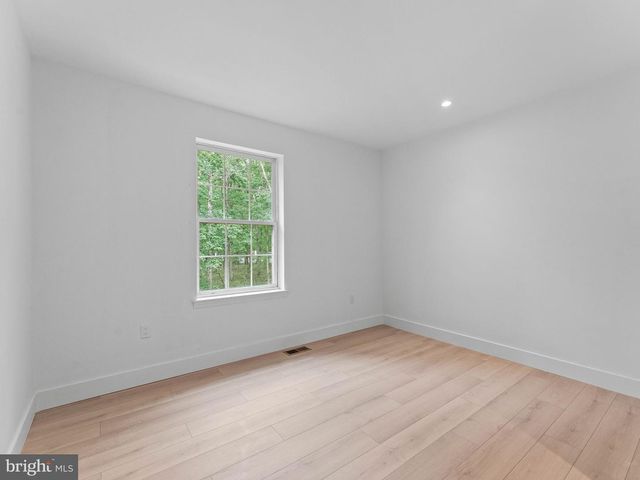65 STEPHANIE DR, Franklinville, NJ 08322