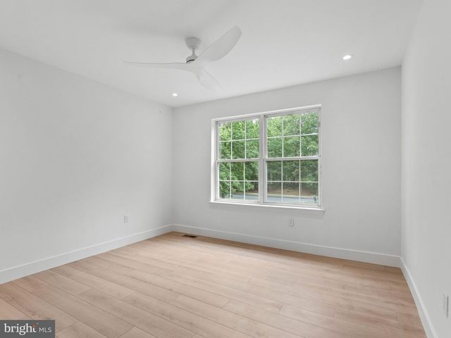 65 STEPHANIE DR, Franklinville, NJ 08322
