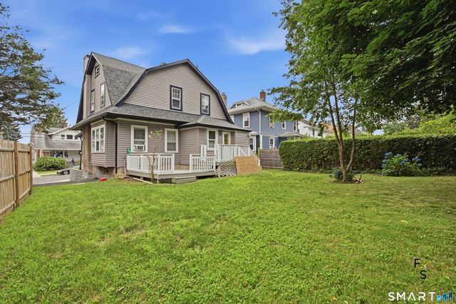 34 Harlem Avenue, Bridgeport, CT 06606