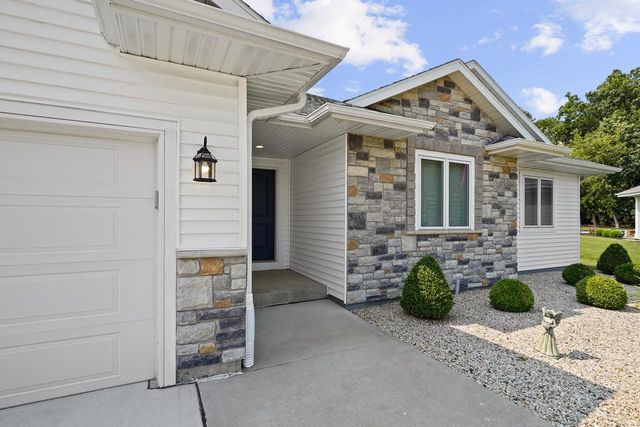 3909 16th PLACE, Kenosha, WI 53144