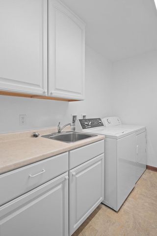 3909 16th PLACE, Kenosha, WI 53144