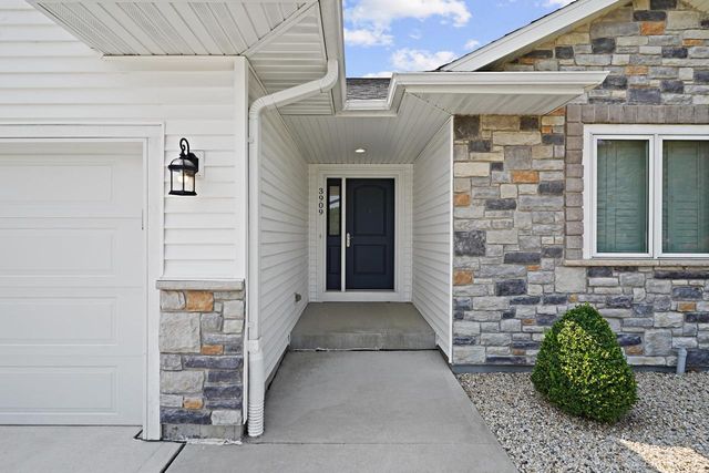 3909 16th PLACE, Kenosha, WI 53144