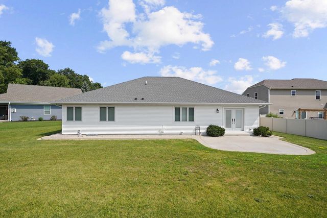 3909 16th PLACE, Kenosha, WI 53144