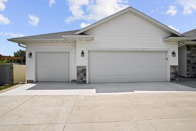 3909 16th PLACE, Kenosha, WI 53144