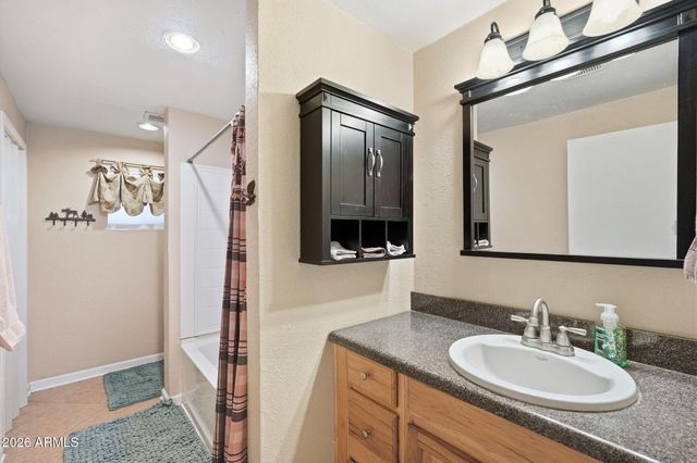 2238 N PLAZA Drive, Apache Junction, AZ 85120