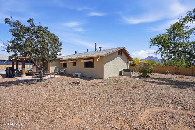 2238 N PLAZA Drive, Apache Junction, AZ 85120