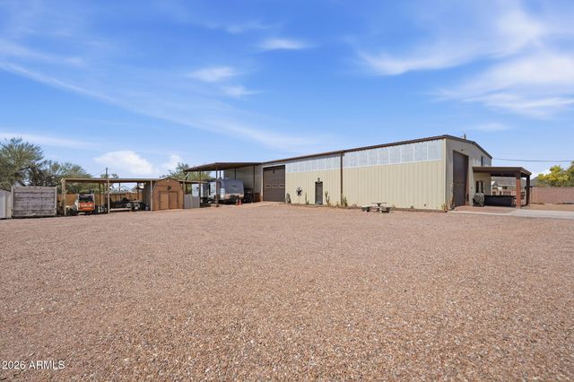 2238 N PLAZA Drive, Apache Junction, AZ 85120