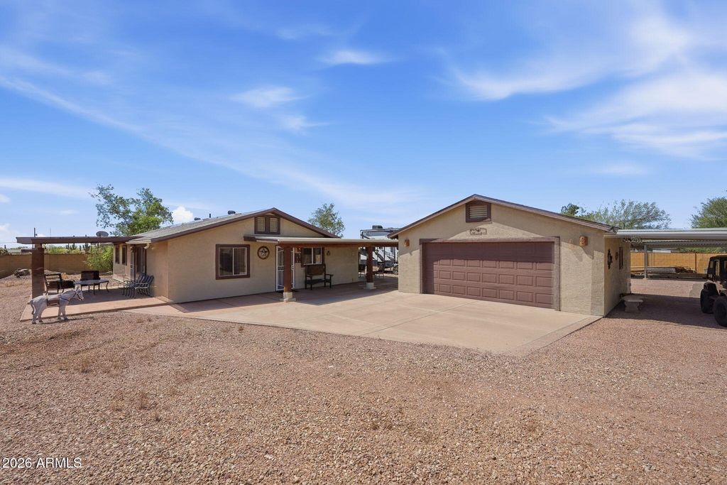 2238 N PLAZA Drive, Apache Junction, AZ 85120