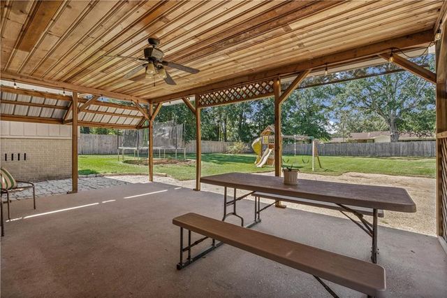 127 Ideal Drive, Saraland, AL 36571