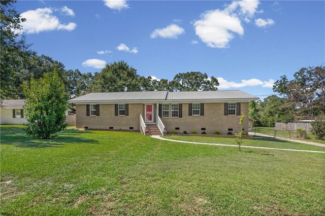 127 Ideal Drive, Saraland, AL 36571