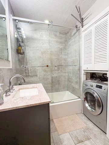 6 Norumbega Terrace 10, Waltham, MA 02453