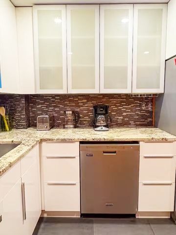 6 Norumbega Terrace 10, Waltham, MA 02453