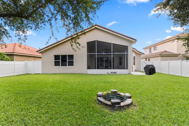 4110 Silverstone Drive, Fort Pierce, FL 34947
