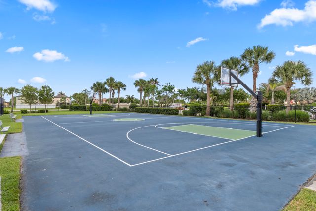 4110 Silverstone Drive, Fort Pierce, FL 34947