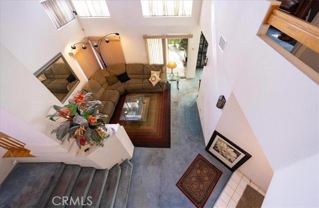 822 Oakhurst Drive, Pomona, CA 91767