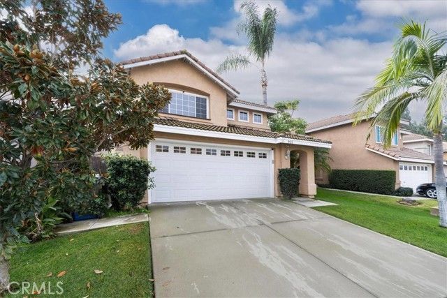 822 Oakhurst Drive, Pomona, CA 91767