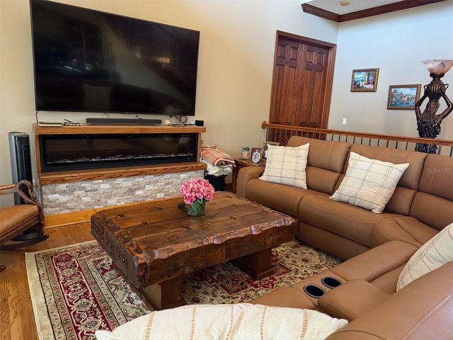 20832 HUNTER HILL DRIVE, Dade City, FL 33523