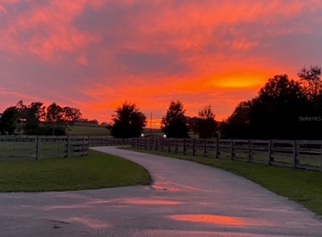 20832 HUNTER HILL DRIVE, Dade City, FL 33523