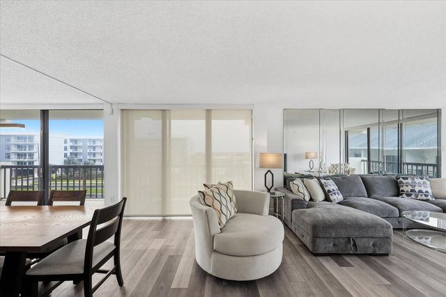 400 ISLAND WAY 312, Clearwater Beach, FL 33767