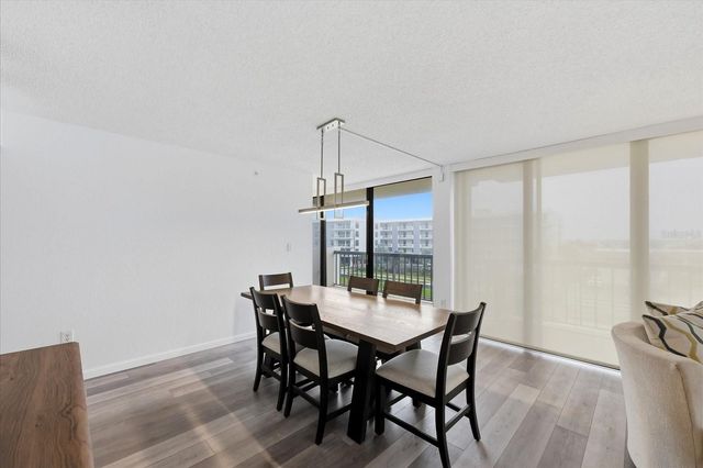 400 ISLAND WAY 312, Clearwater Beach, FL 33767