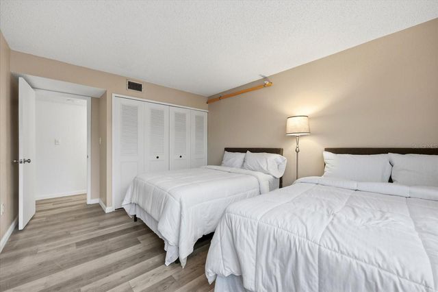 400 ISLAND WAY 312, Clearwater Beach, FL 33767