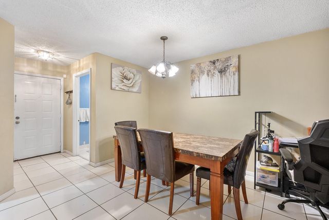 1469 SUSSEX Drive, North Lauderdale, FL 33068