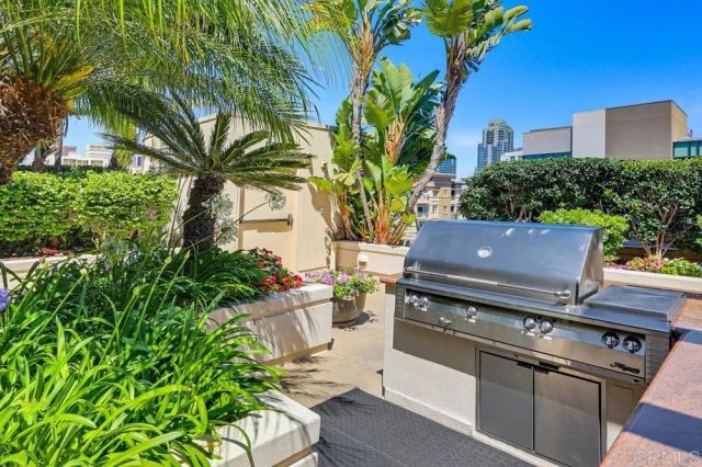 200 W Harbor Drive 2501, San Diego, CA 92101