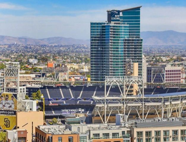 200 W Harbor Drive 2501, San Diego, CA 92101