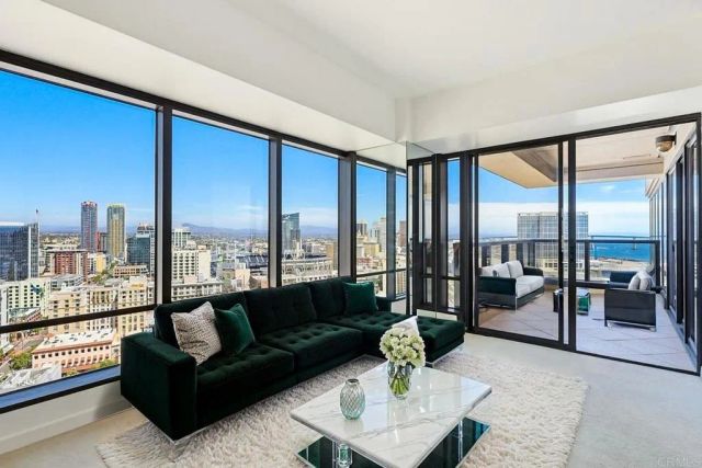 200 W Harbor Drive 2501, San Diego, CA 92101