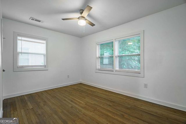 577 Commercial Avenue NW, Atlanta, GA 30318