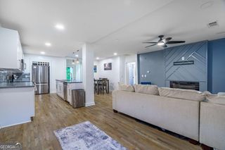 577 Commercial Avenue NW, Atlanta, GA 30318
