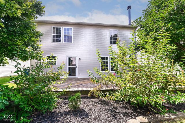 10050 Orange Blossom Trail, Fishers, IN 46038