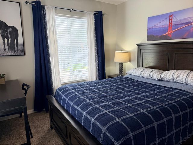 18120 PARADISE POINT DRIVE, Tampa, FL 33647