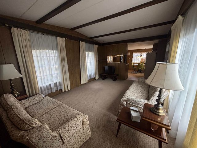 15 Sunrise Trail, Nashua, NH 03062