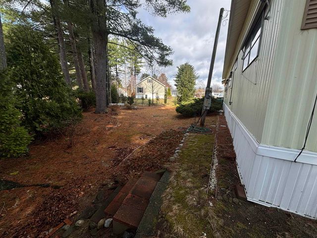 15 Sunrise Trail, Nashua, NH 03062