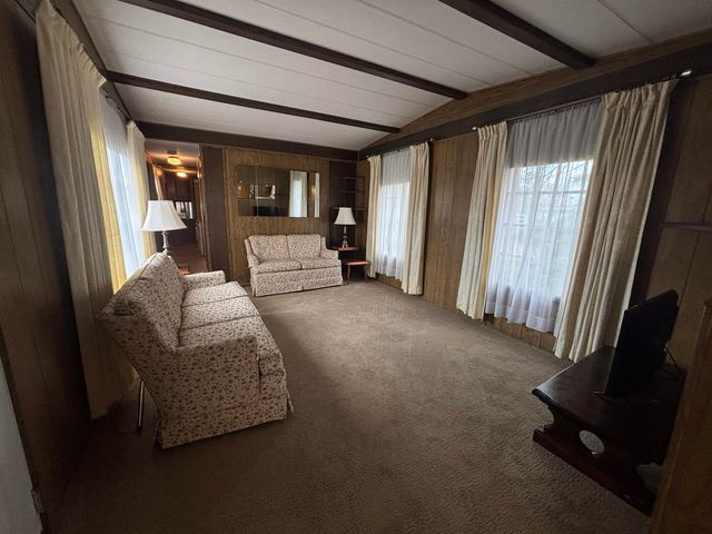 15 Sunrise Trail, Nashua, NH 03062