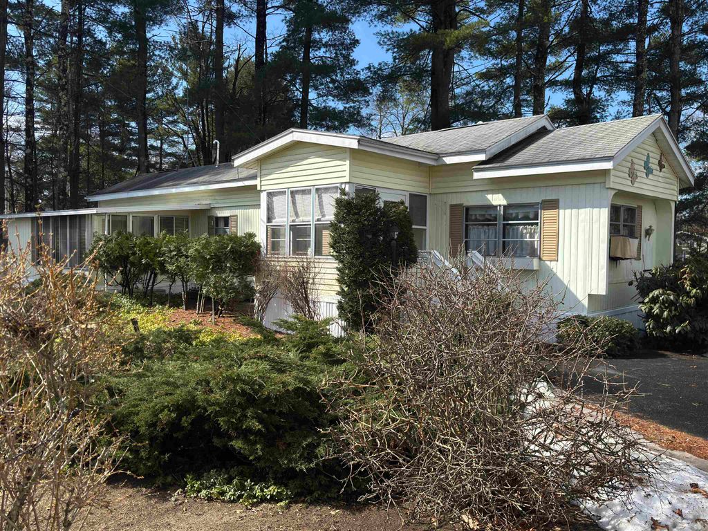 15 Sunrise Trail, Nashua, NH 03062